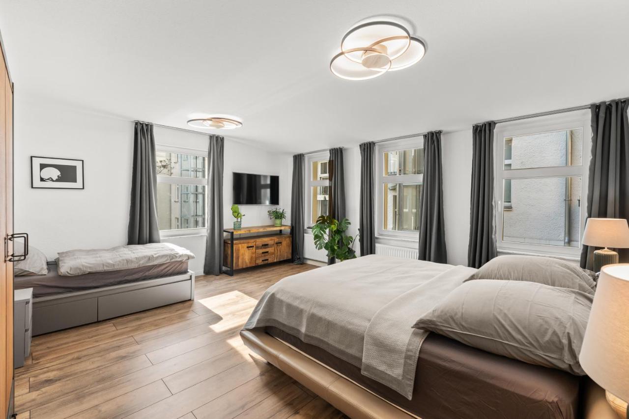 The Tieckstr Loft For Up To 7 People With 2 Bathrooms Berlin Kültér fotó